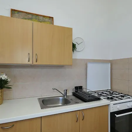 Vakantiehuis House Dolphin Tkon