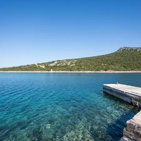 House Dolphin Vakantiehuis Tkon